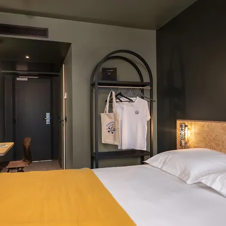 Eklo Paris Porte De Versailles ホテル