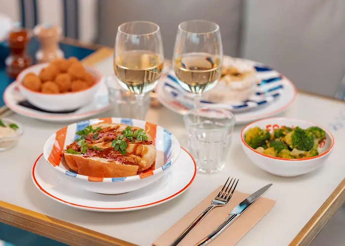 فندق Eklo Paris Porte De Versailles 3*